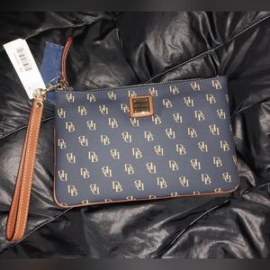 Dooney and Bourke Gretta Large Wristlet